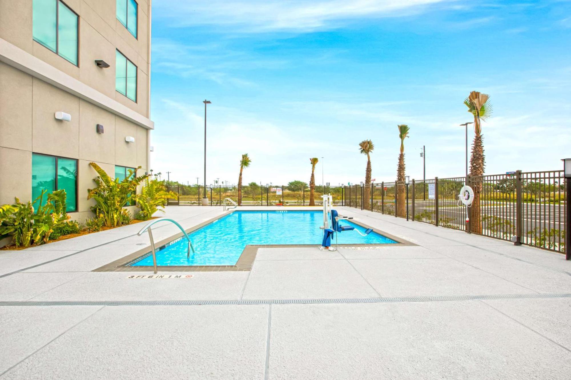 Hilton Garden Inn Harlingen Convention Center, Tx Eksteriør billede